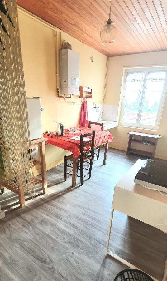 Joyeux Reveil Bed & Breakfast Courseulles-sur-Mer Exterior foto